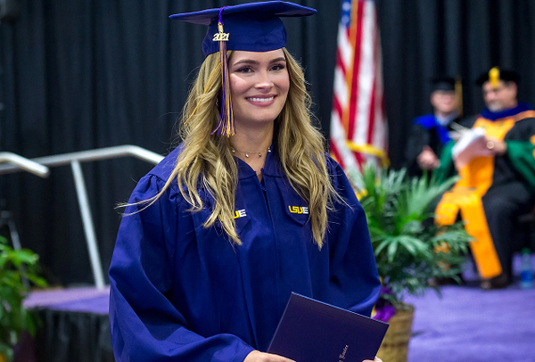 LSUE graduate